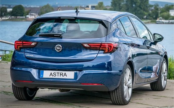 Opel Astra Hatchback