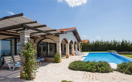 BlackSeaRama Villas Balchik